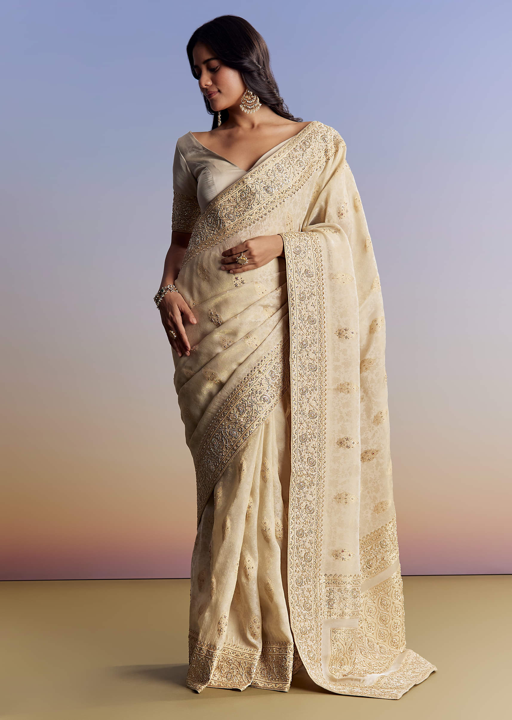 Indian Cream Zardosi Zari Jacquard Silk Saree (2-Piece) - Image 9