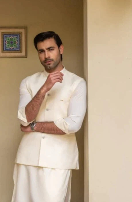 Cream Cotton-Polyester Waistcoat Kurta Set (3-Piece) - Image 1