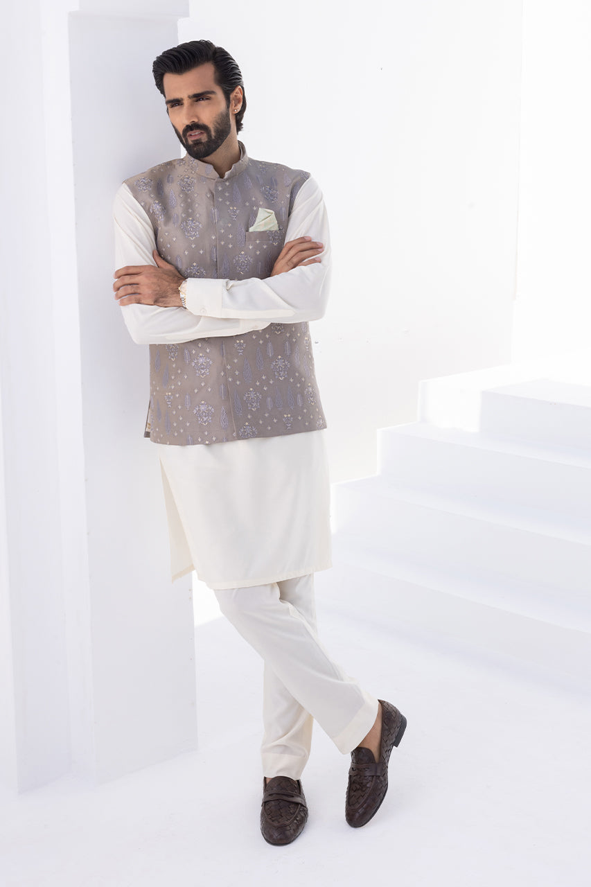 Cream Boski Kurta with Grey Embroidered Waistcoat (2-Piece) - Image 4