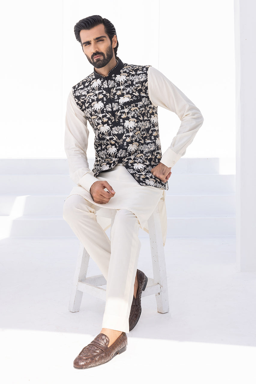 Cream Boski Kurta with Black Embroidered Waistcoat (3-Piece) - Image 3