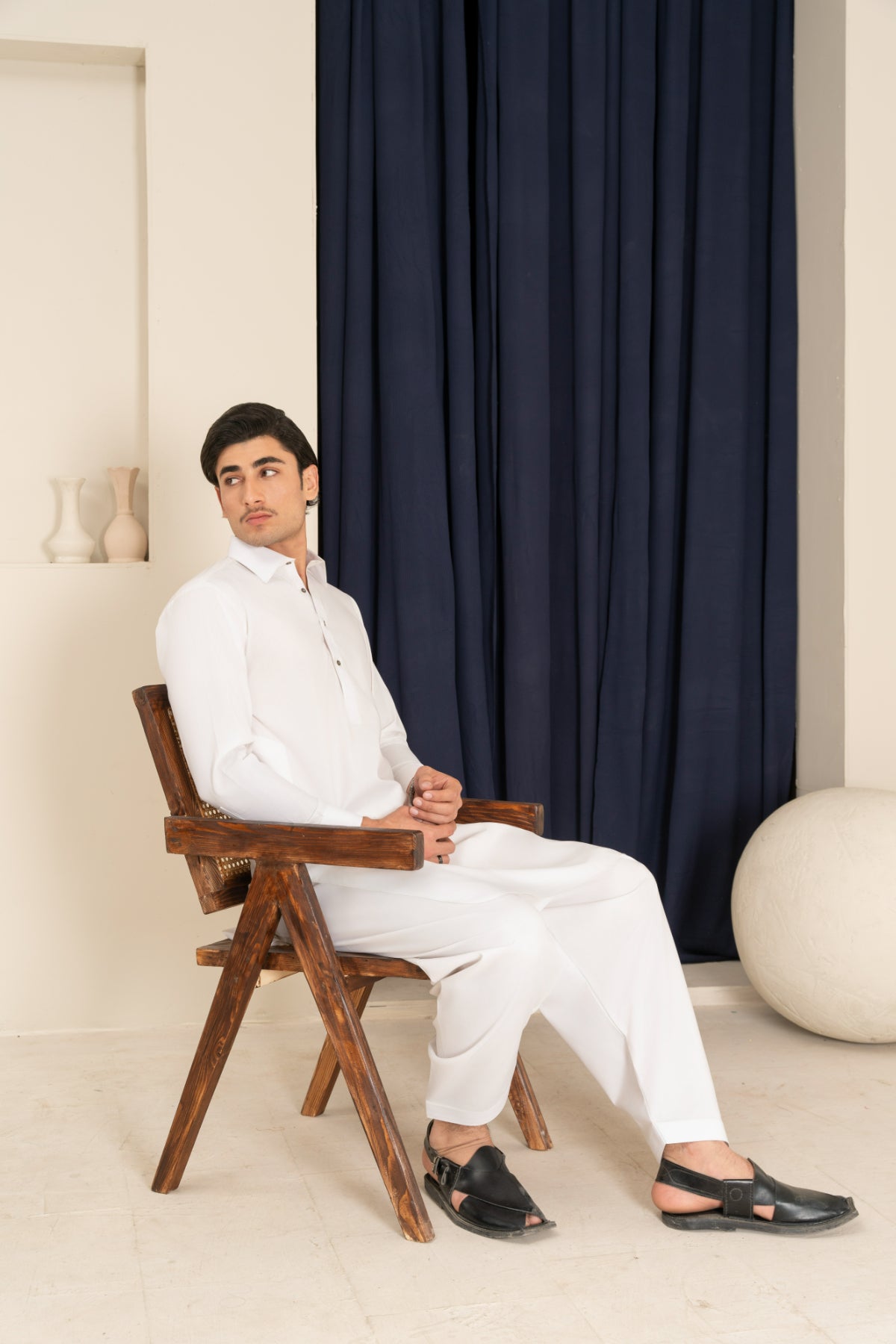 Cream Plain Blended Fabric Kameez Shalwar (2-Piece) - Image 1