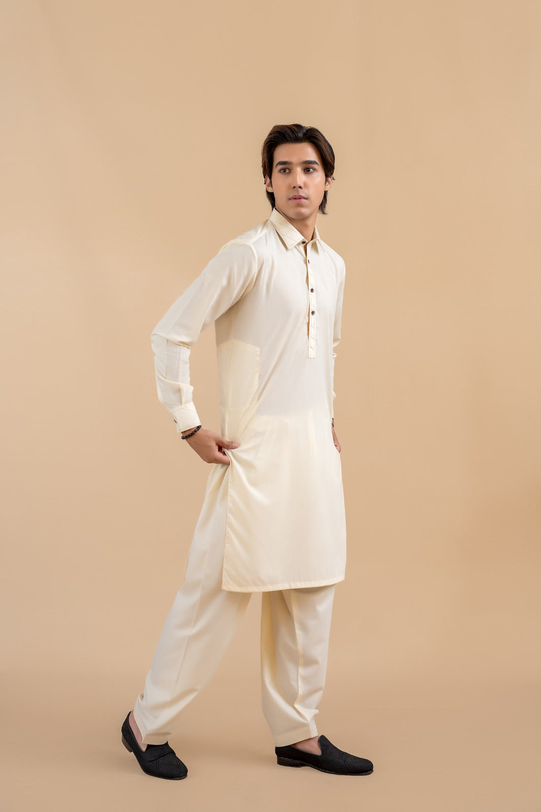 Cream Wash & Wear Shalwar Kameez (2-Piece) - Image 4