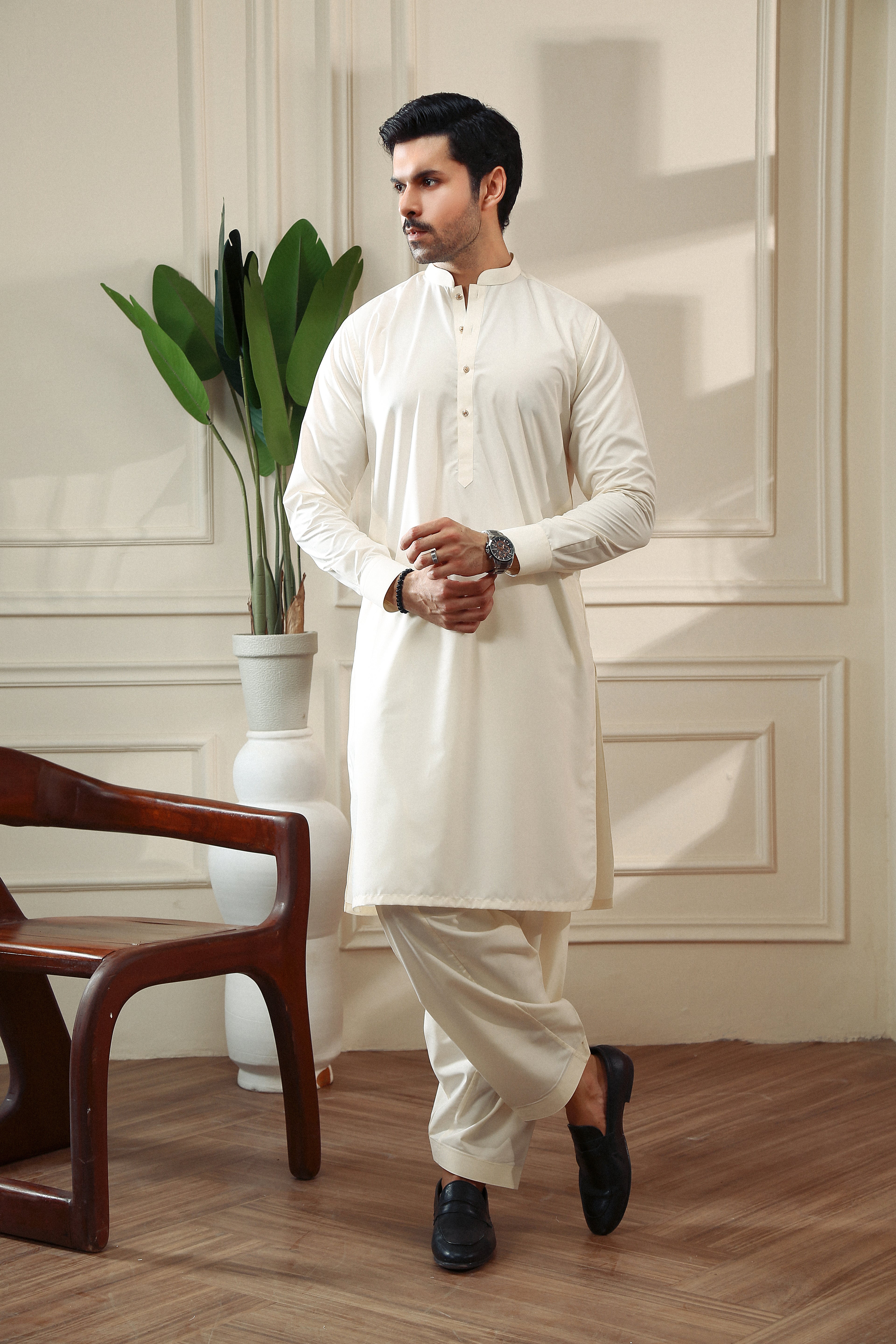 Cream Wash & Wear Shalwar Kameez (2-Piece) - Image 1