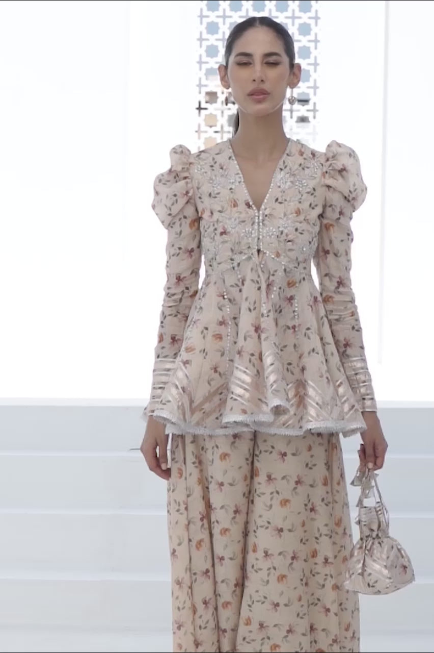 Cream Floral Gota Khaddi Silk Peplum (2-Piece) - Image 7