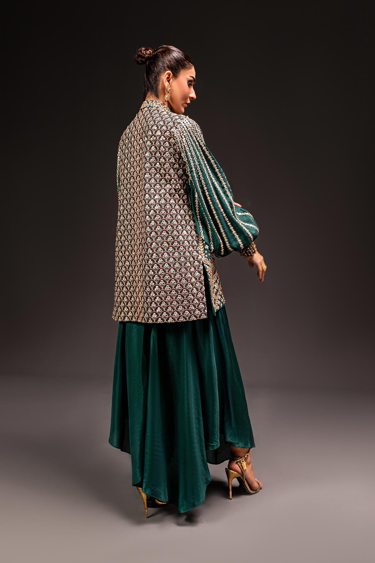 Pakistani Deep Emerald Zardozi Embroidered Silk-Blend Jacket Set (3-Piece) - Image 5