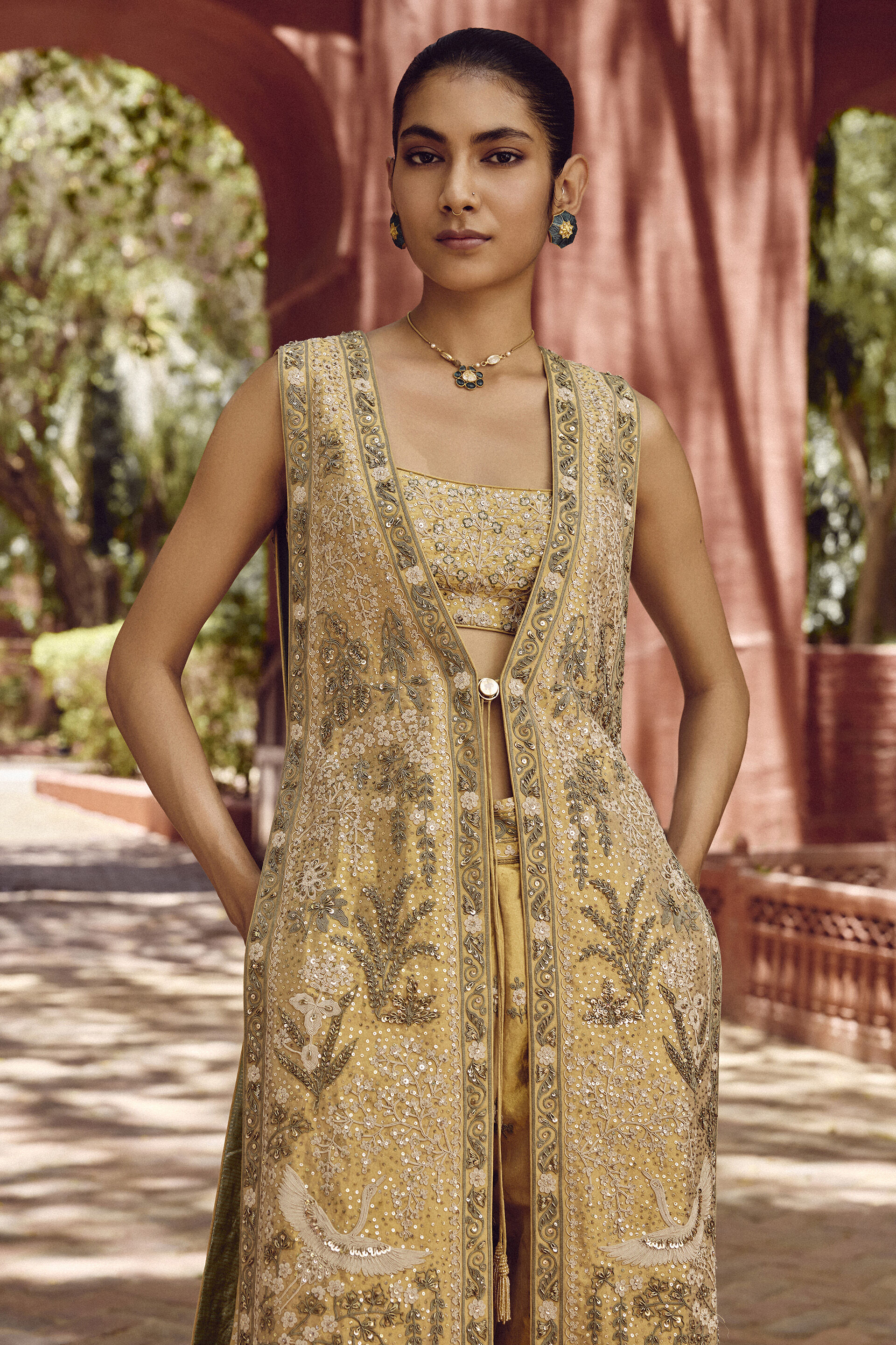Gold Embroidered Silk Tabard Set (3-Piece) - Image 3