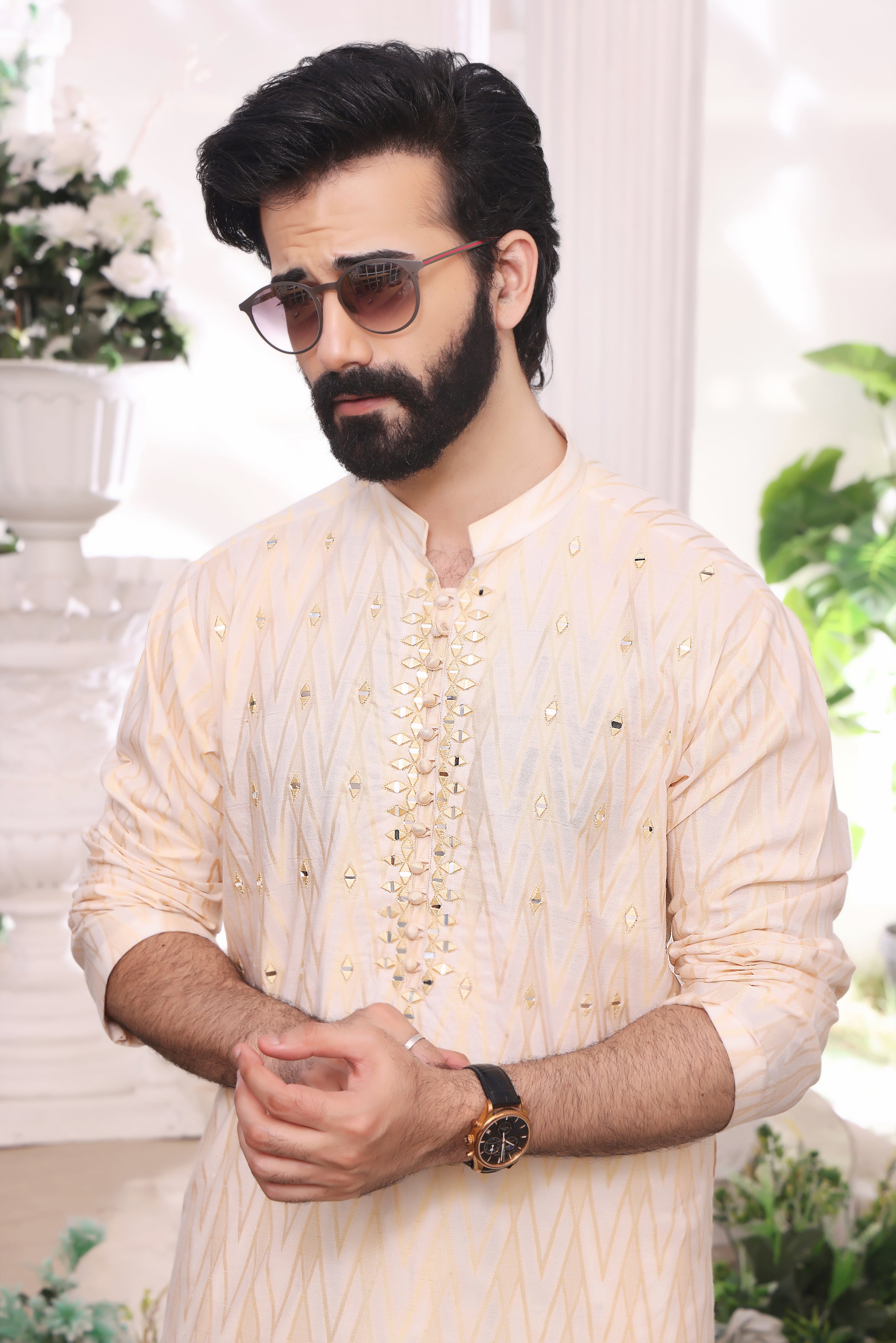 Gold Mirror Work Cotton Silk Kurta Pajama (2-Piece) - Image 3