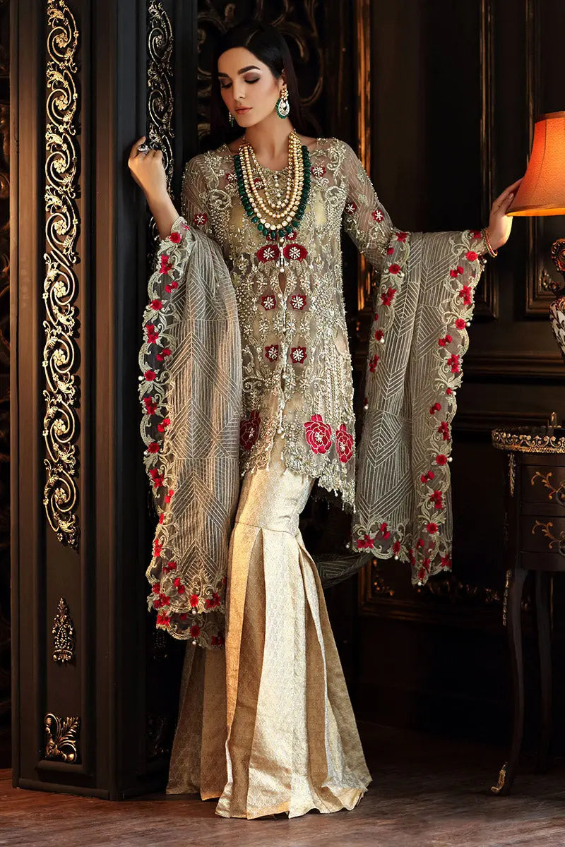 Pakistani Gold Embellished Jamawar Gharara Set (3-Piece) - Image 4