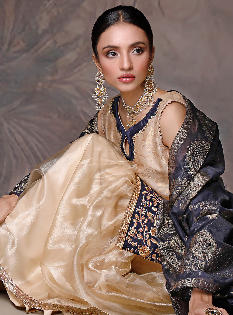 Gold Embroidered Khaadi Cotton Gharara (3-Piece) - Image 2