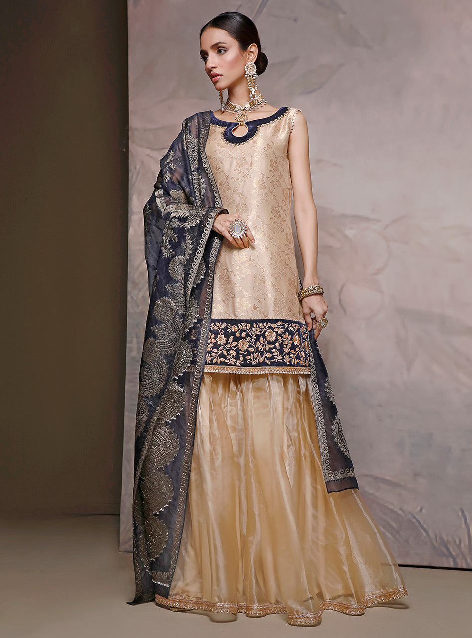 Gold Embroidered Khaadi Cotton Gharara (3-Piece) - Image 4