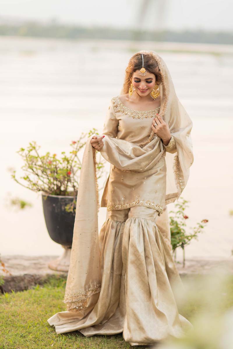 Antique Gold Hand Embellished Pure Tissue Gharara (3-Piece) - Image 2