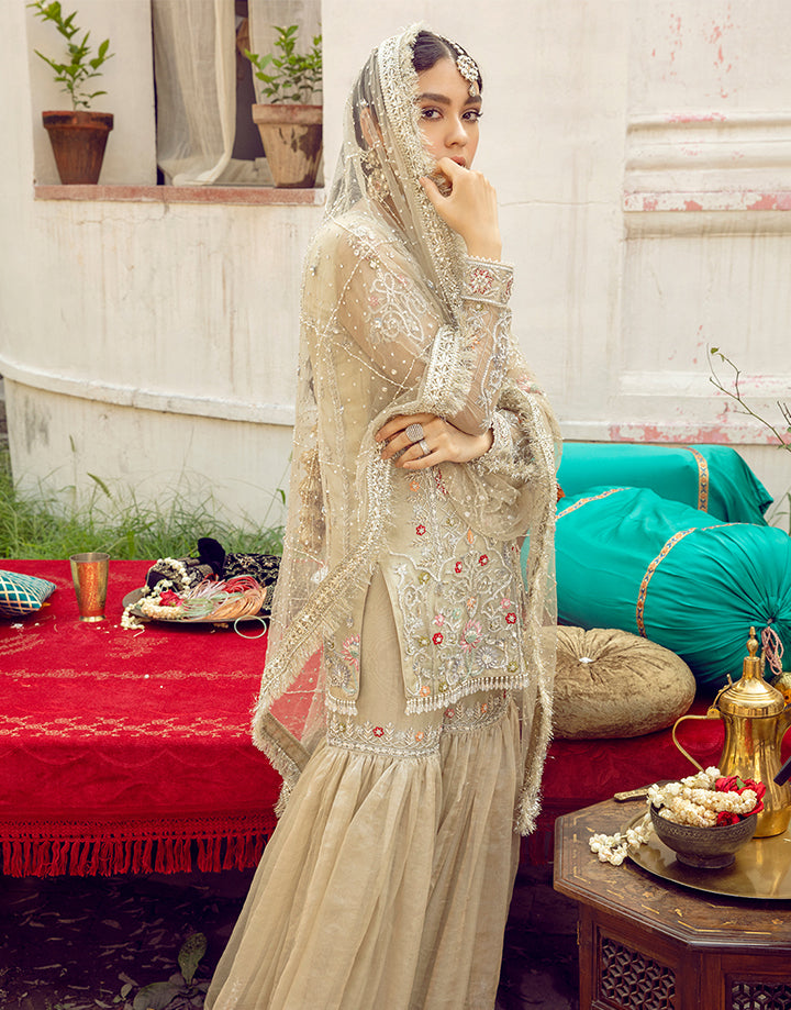 Champagne Handworked Tissue Gharara Set (3-Piece) - Image 10