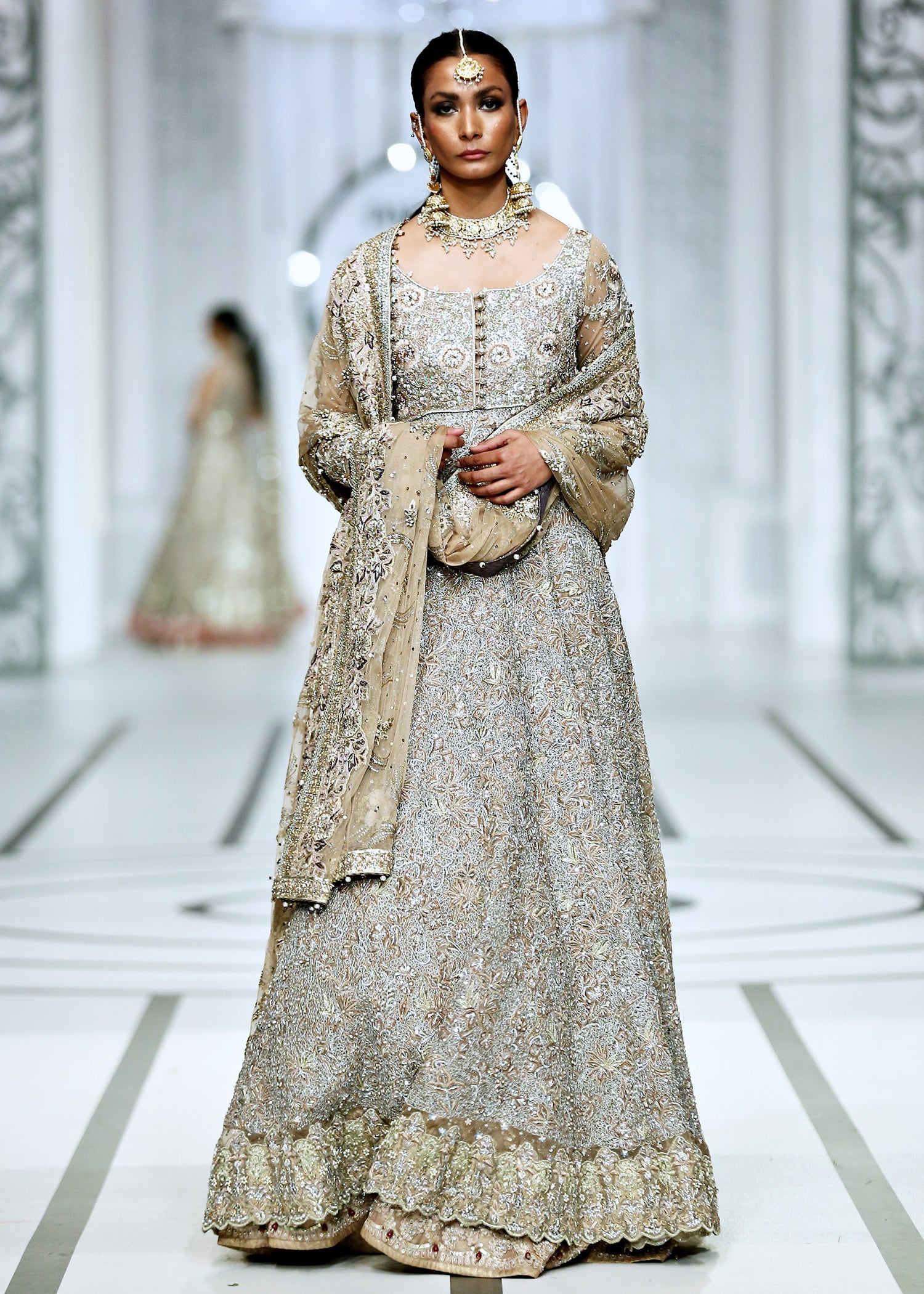 Pakistani Dusky Gold Embroidered French Net Bridal Gown (2-Piece) - Image 8