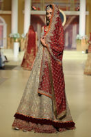Pakistani Gold Zardozi Bridal Gown with Red Jamawar Lehnga (3-Piece) - Image 3