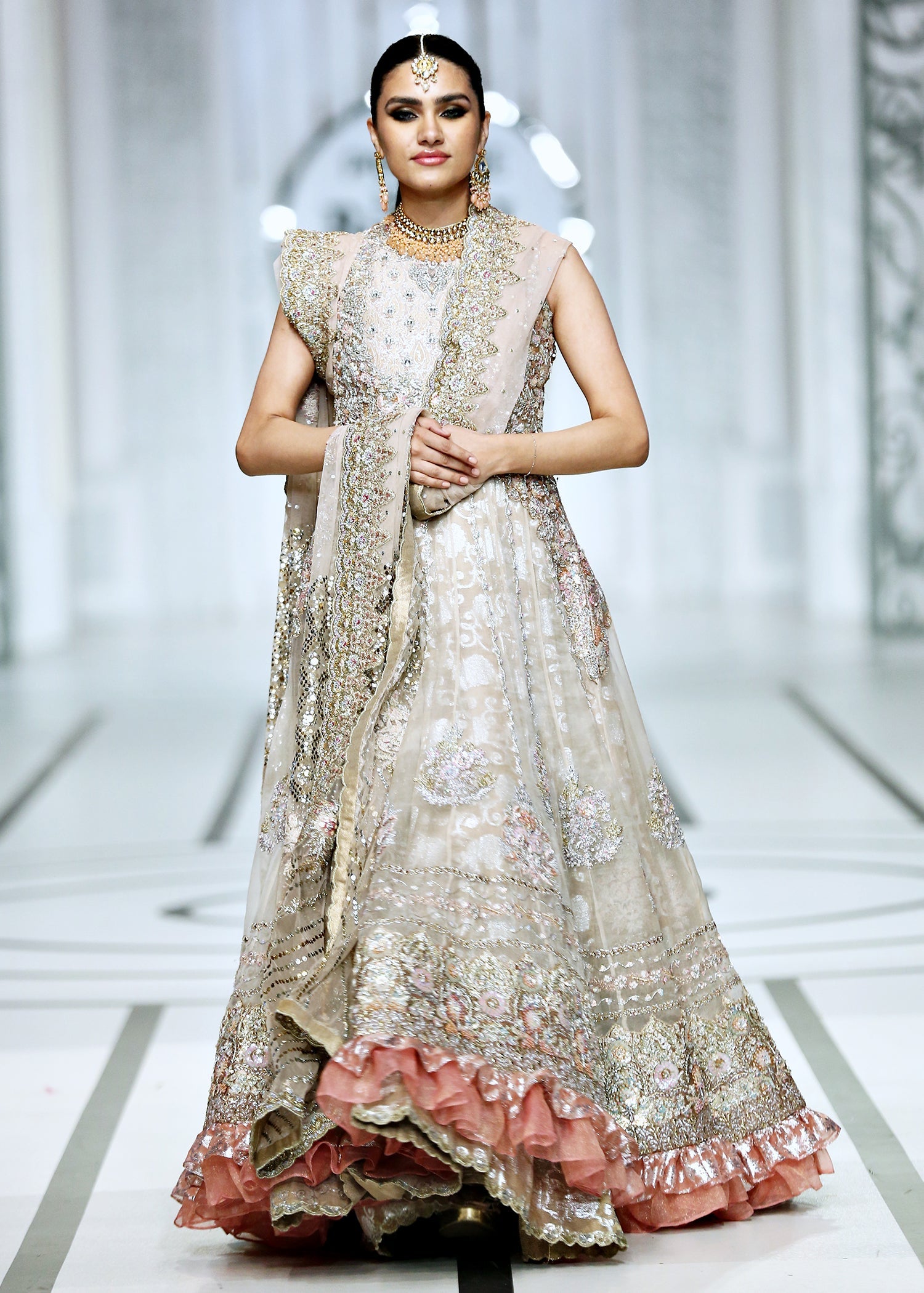 Pakistani Champagne-Gold Embroidered Lurex Atlas Gown (2-Piece) - Image 9