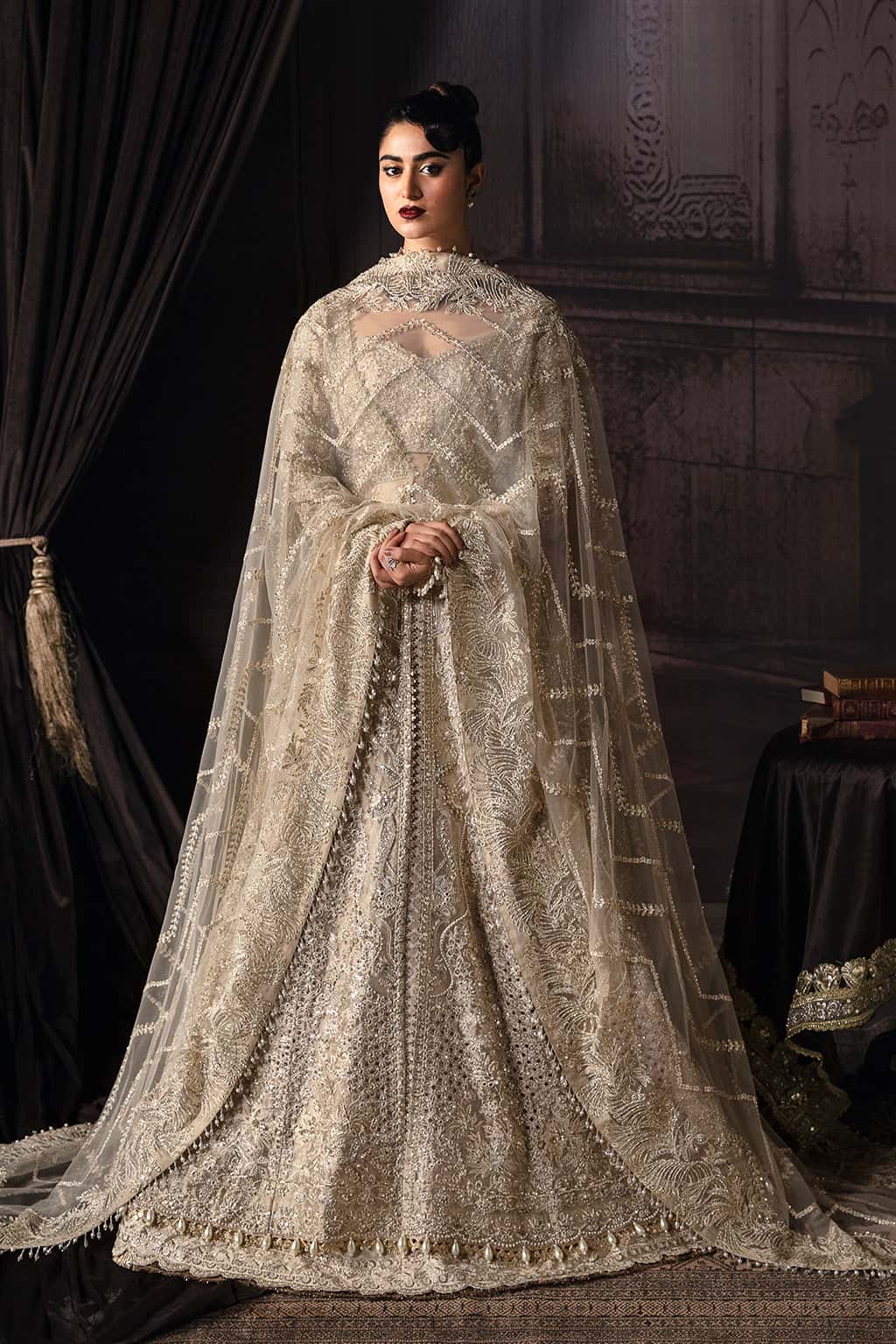 Pakistani Golden Zari Hand-Embellished Net Jamawar Bridal Gown (2-Piece) - Image 4