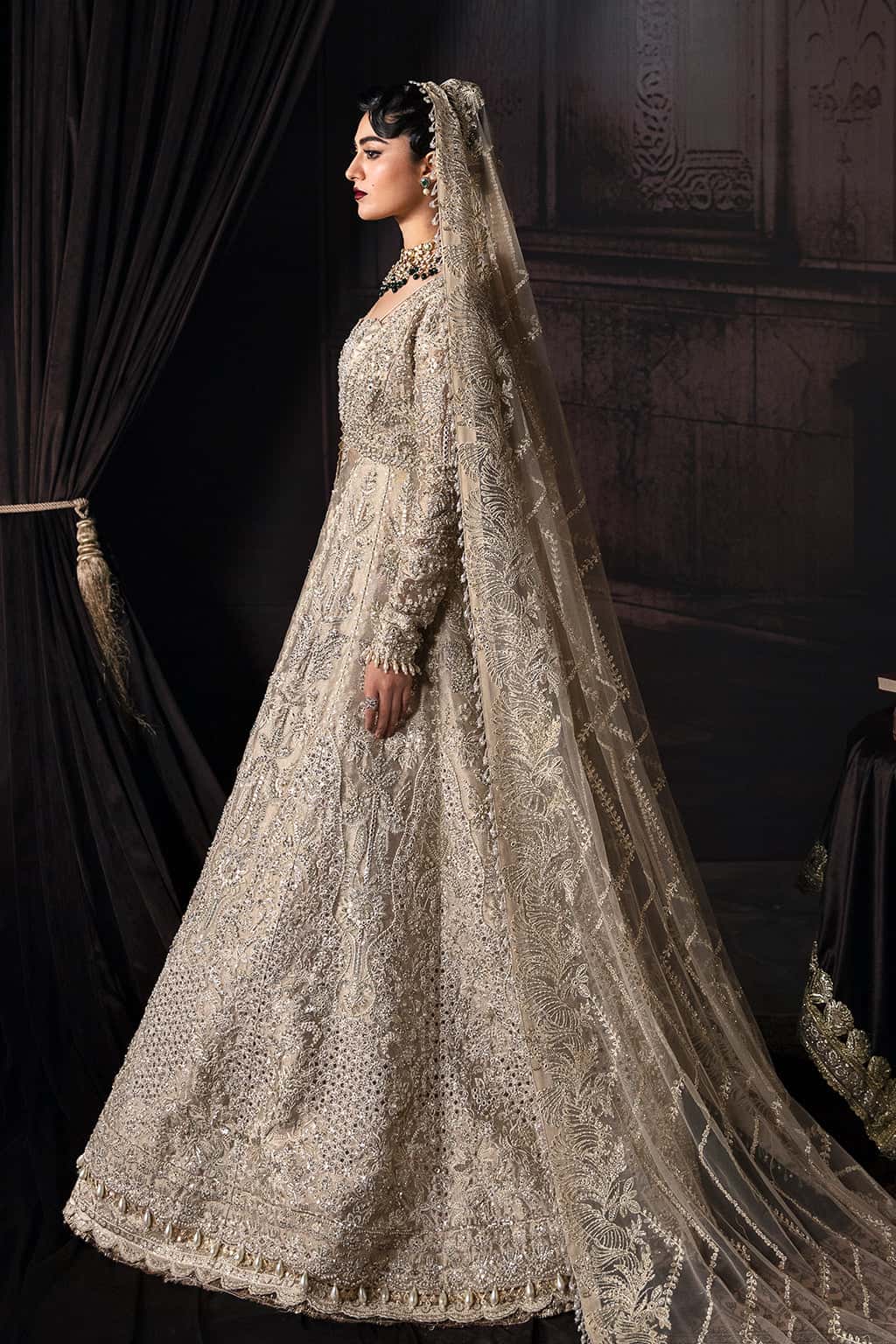Pakistani Golden Zari Hand-Embellished Net Jamawar Bridal Gown (2-Piece) - Image 5