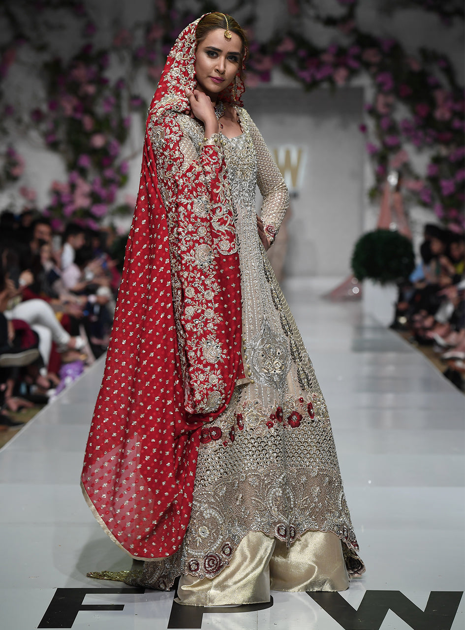 Pakistani Gold Embellished Net Bridal Gown (2-Piece) - Image 2