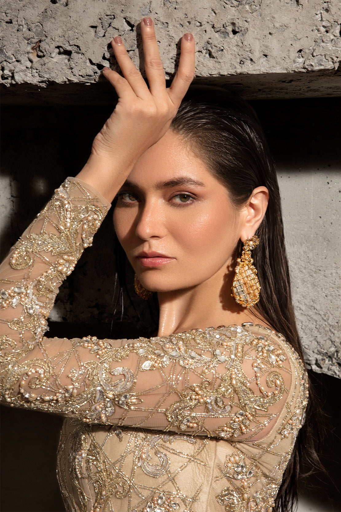 Gold Naqshi Pearl Net Gown (1-Pc) - Image 3