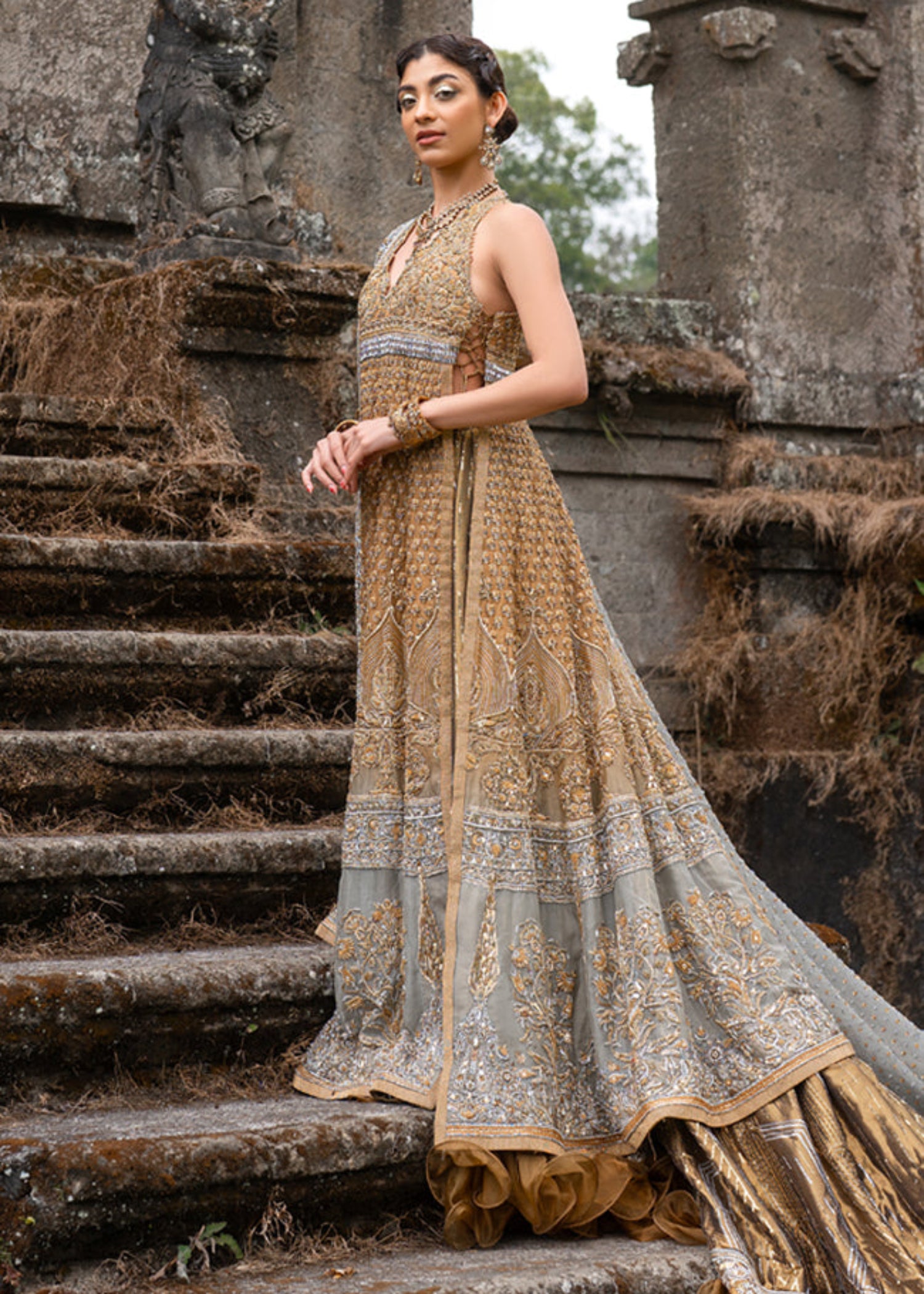 Pakistani Antique Gold & Grey Embroidered Organza Gown (3-Piece) - Image 2