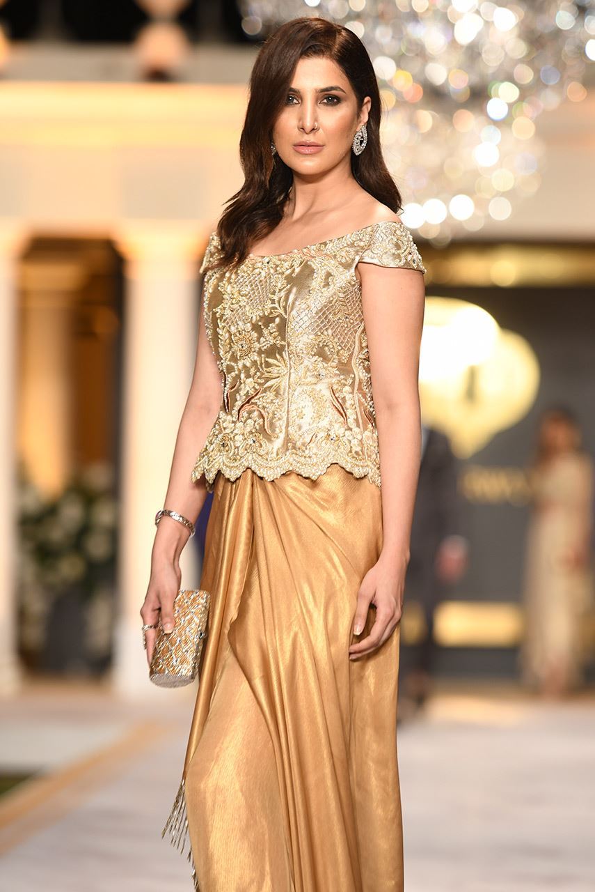 Pakistani Gold Zardozi Atlas Corset with Shimmer Silk Skirt (2-Piece) - Image 3