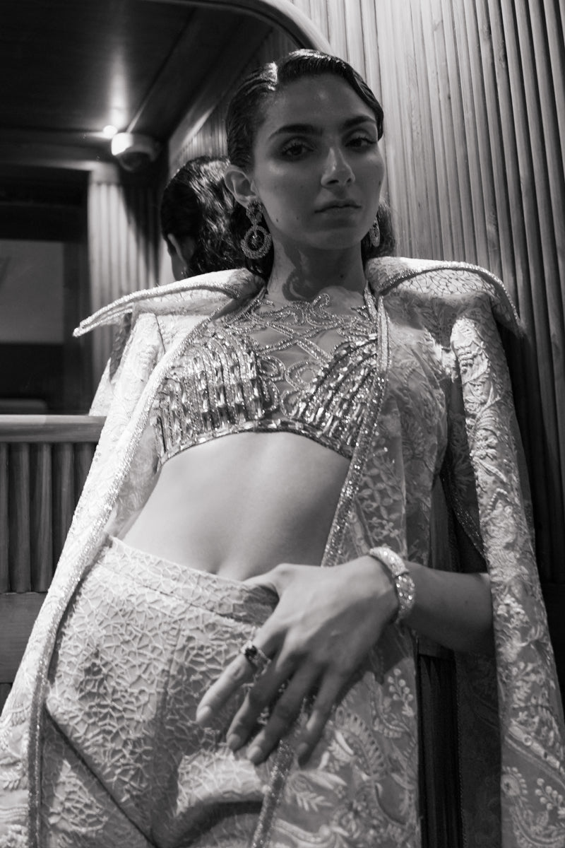 Gold Embroidered Silk-Blend Jacket, Bralette & Trouser (3-Piece) - Image 6