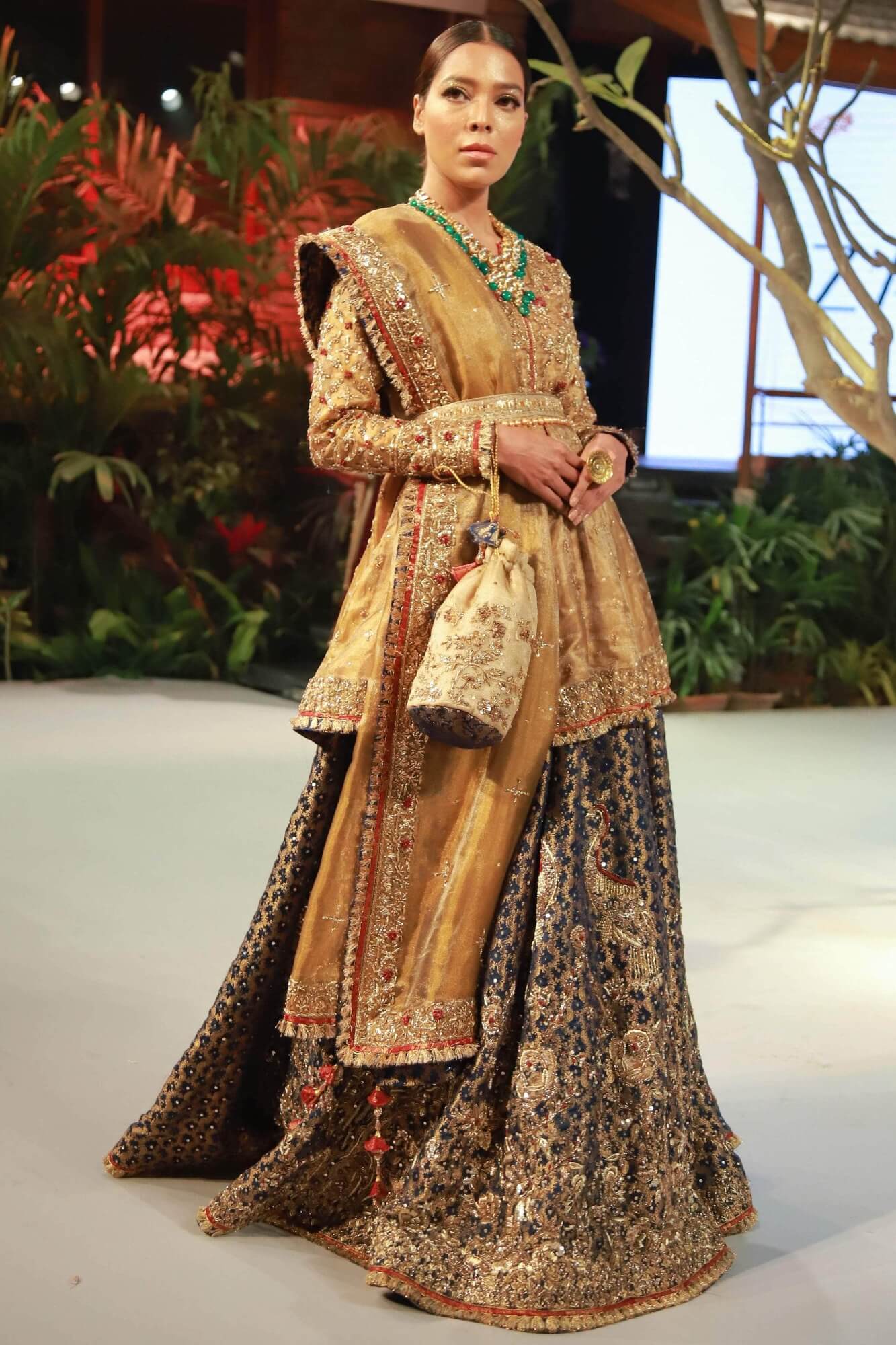 Gold & Royal Blue Embroidered Tissue Banarsi Lehenga (3-Piece) - Image 4