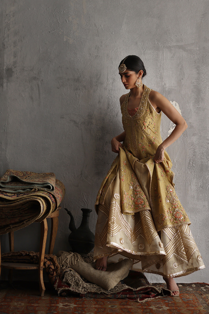 Gold Embroidered Cotton Zari Lehenga Set (3-Piece) - Image 7