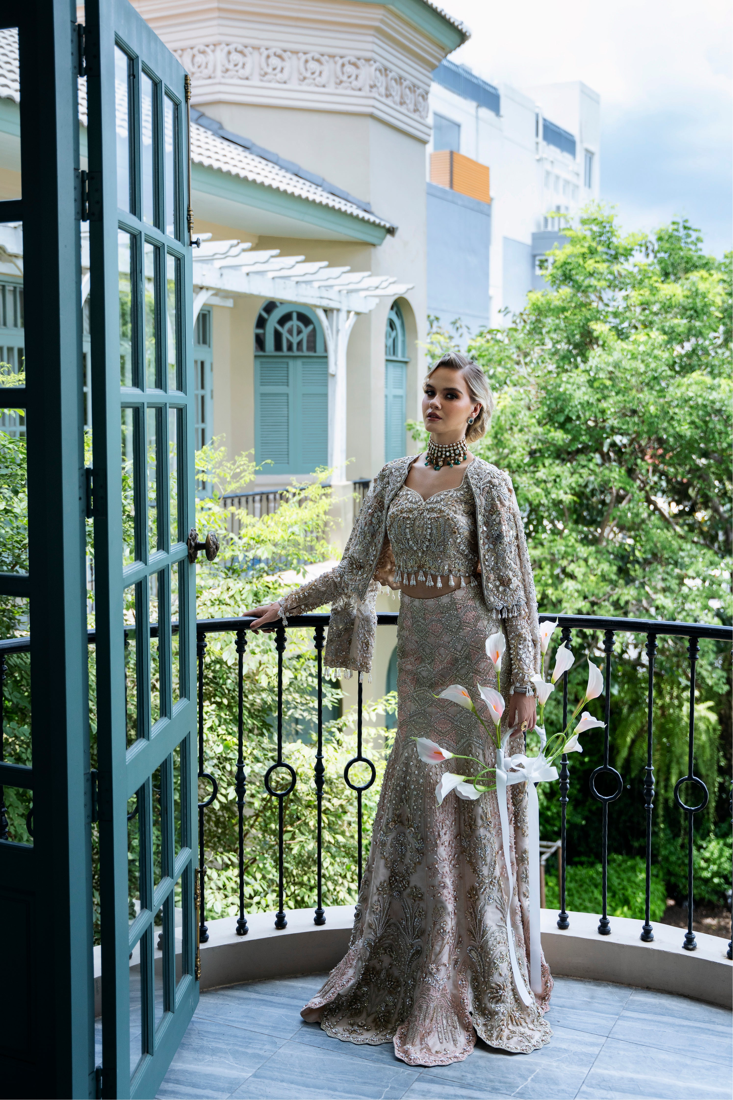 Pakistani Champagne Embroidered Fine Net Bridal Lehenga Choli (3-Piece) - Image 5