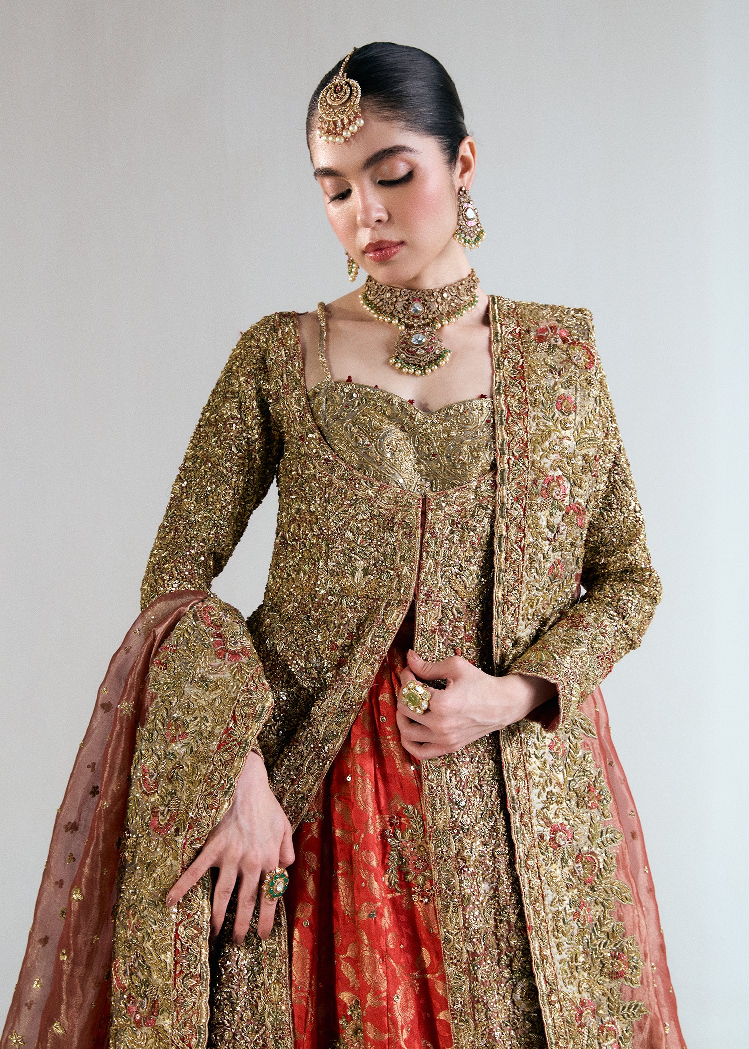 Pakistani Desert Sun Embellished Silk Farshi Lehenga (4-Piece) - Image 3