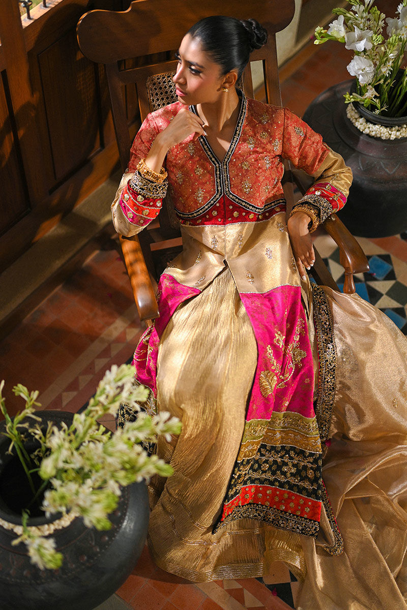 Pakistani Gold Embroidered Jamawar & Organza Lehenga (3-Piece) - Image 3