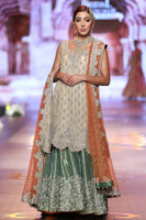 Pakistani Gold Embellished Jamawar Lehenga (3-Piece) - Image 4