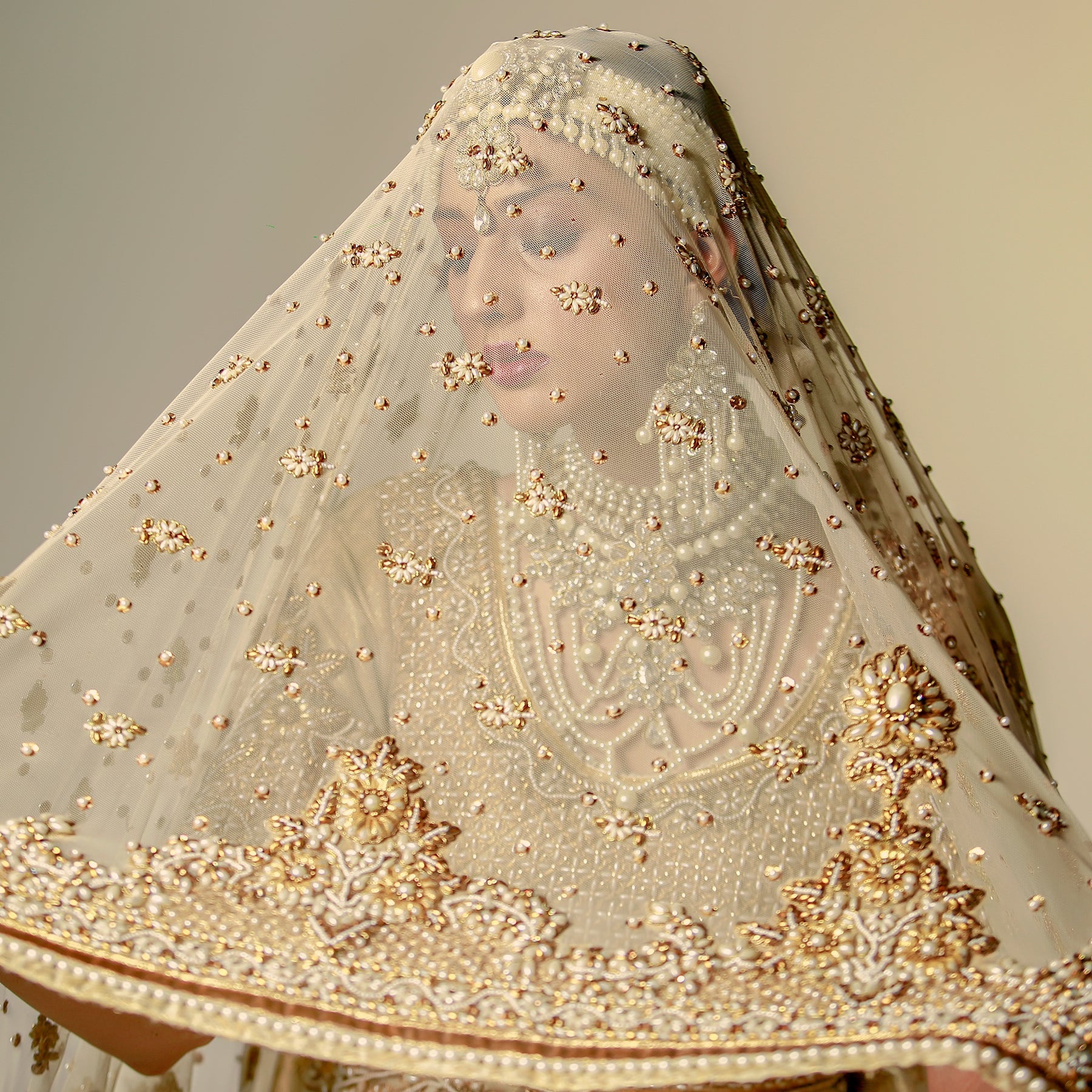 Pakistani Gold Zardozi Korean Net & Jamawar Lehenga Choli (3-Piece) - Image 6