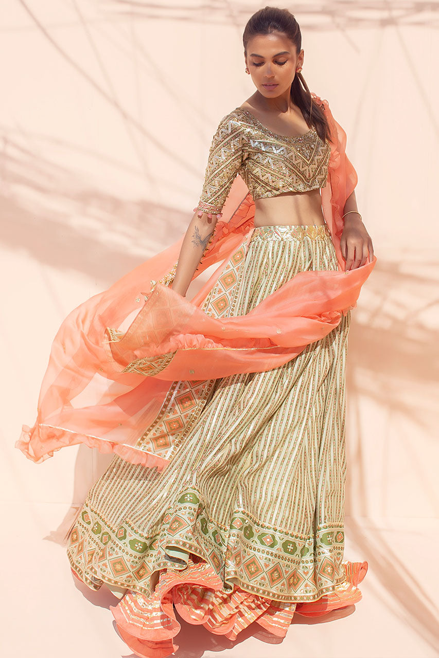 Pakistani Gold Gota Embroidered Khaddi Silk Lehenga (3-Piece) - Image 4