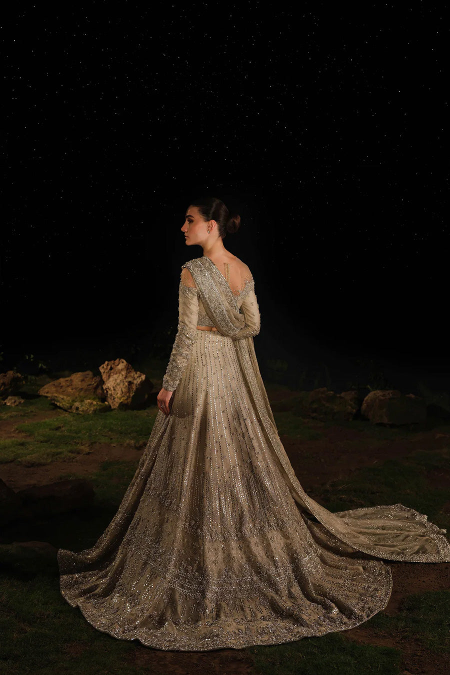 Gold Silver Zardozi Kundan Net Lehenga (3-Piece) - Image 3