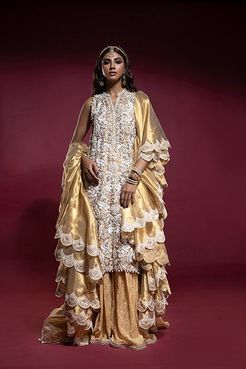Gold Lamé Embroidered Kameez Lehenga (3-Piece) - Image 4
