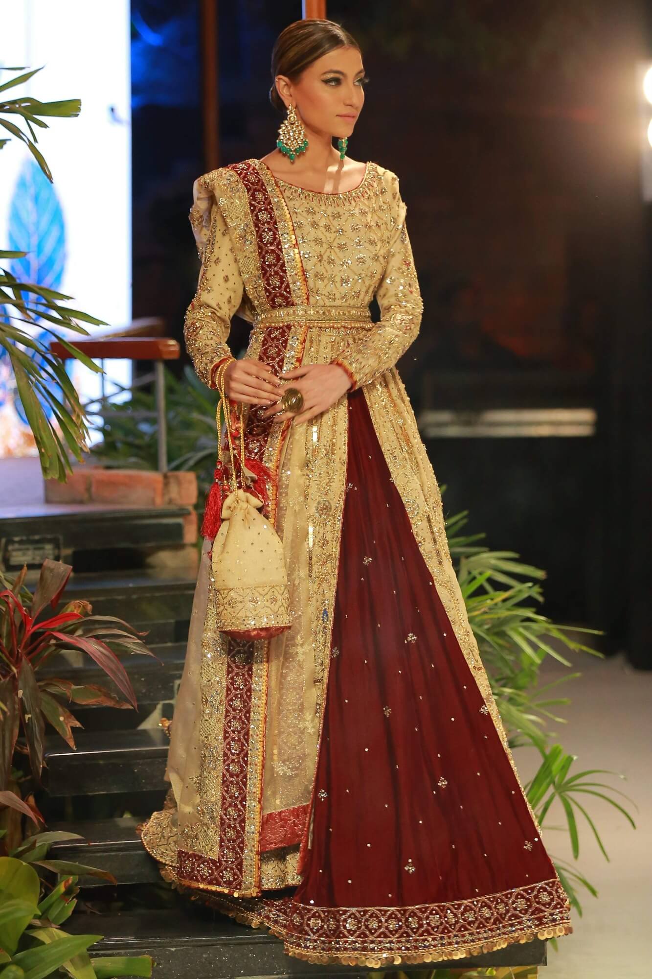 Pakistani Gold & Maroon Embroidered Velvet Bridal Lehenga (3-Piece) - Image 5