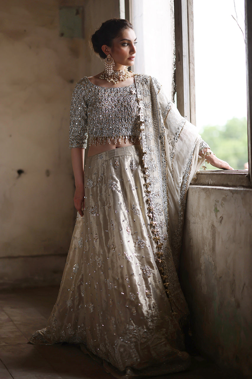 Gold Zardozi & Gota Metallic Silk Lehenga Choli (3-Piece) - Image 3