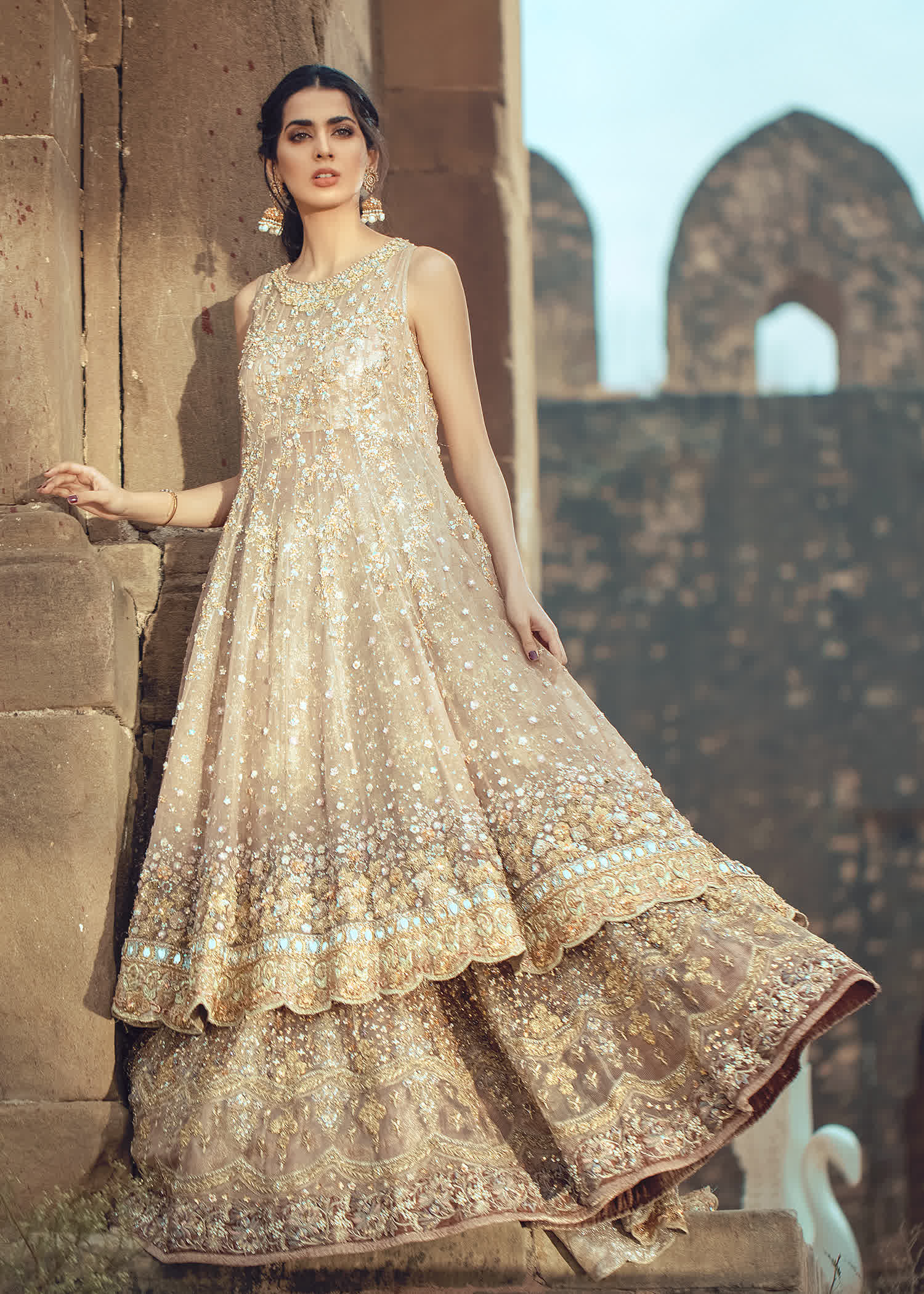 Pakistani Champagne Gold Embellished Net Bridal Lehenga (3-Piece) - Image 2
