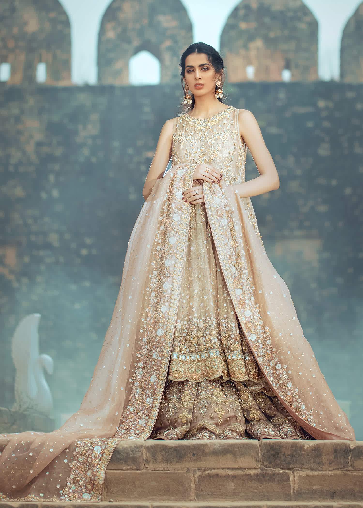 Pakistani Champagne Gold Embellished Net Bridal Lehenga (3-Piece) - Image 7