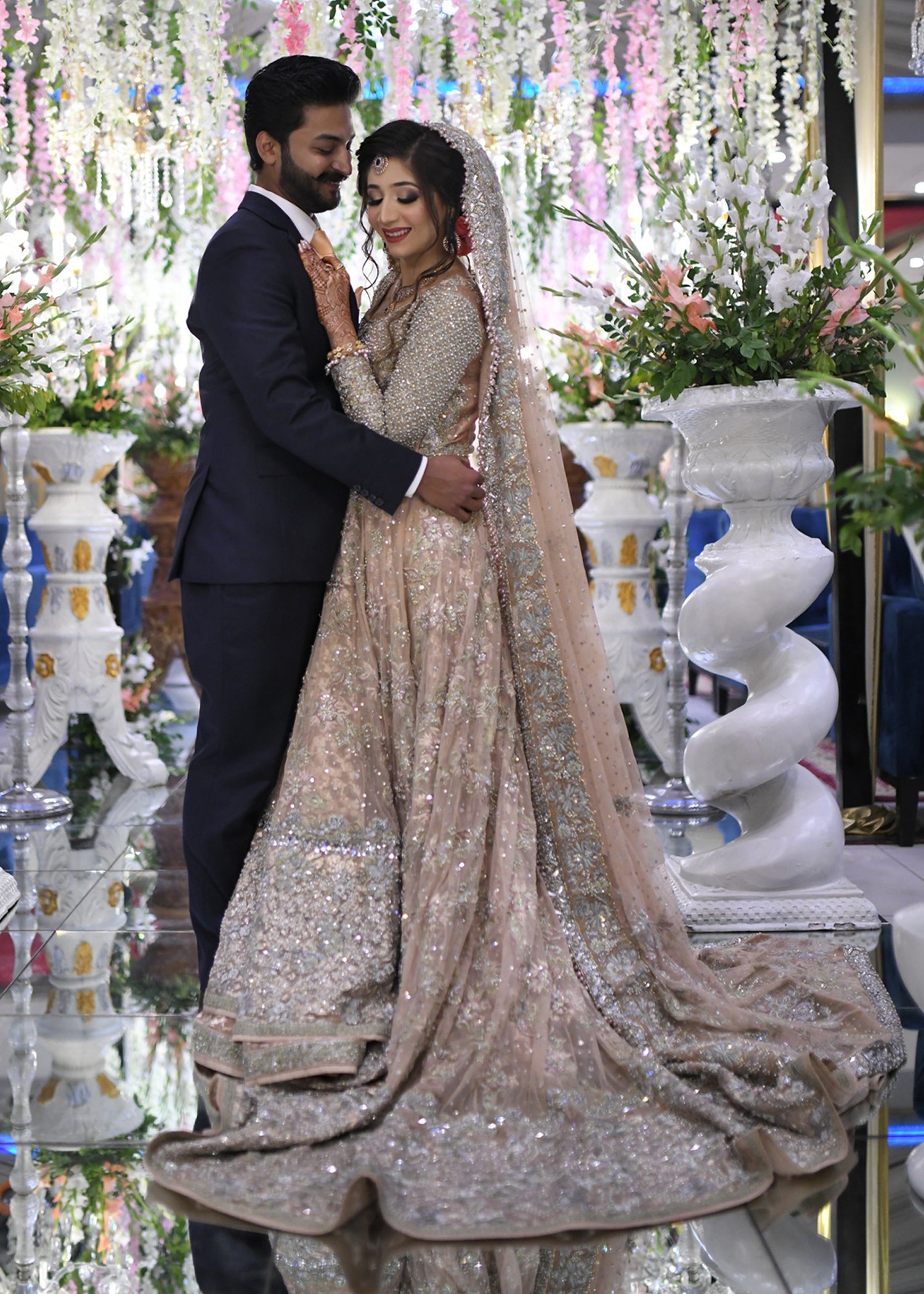 Pakistani Champagne Embellished Net Silk Bridal Lehenga (3-Piece) - Image 5