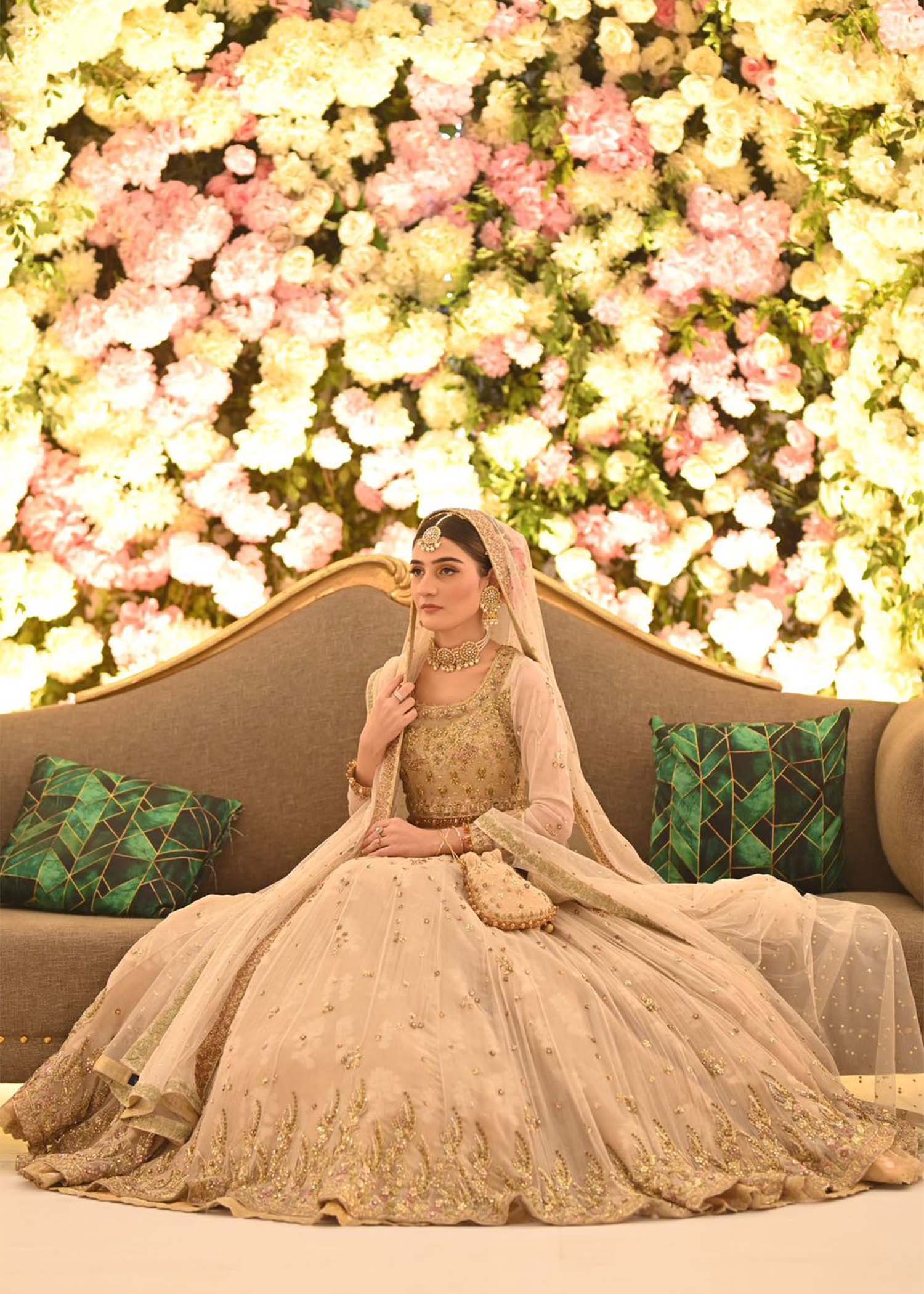 Pakistani Champagne Gold Embroidered Net Bridal Lehenga (3-Piece) - Image 2