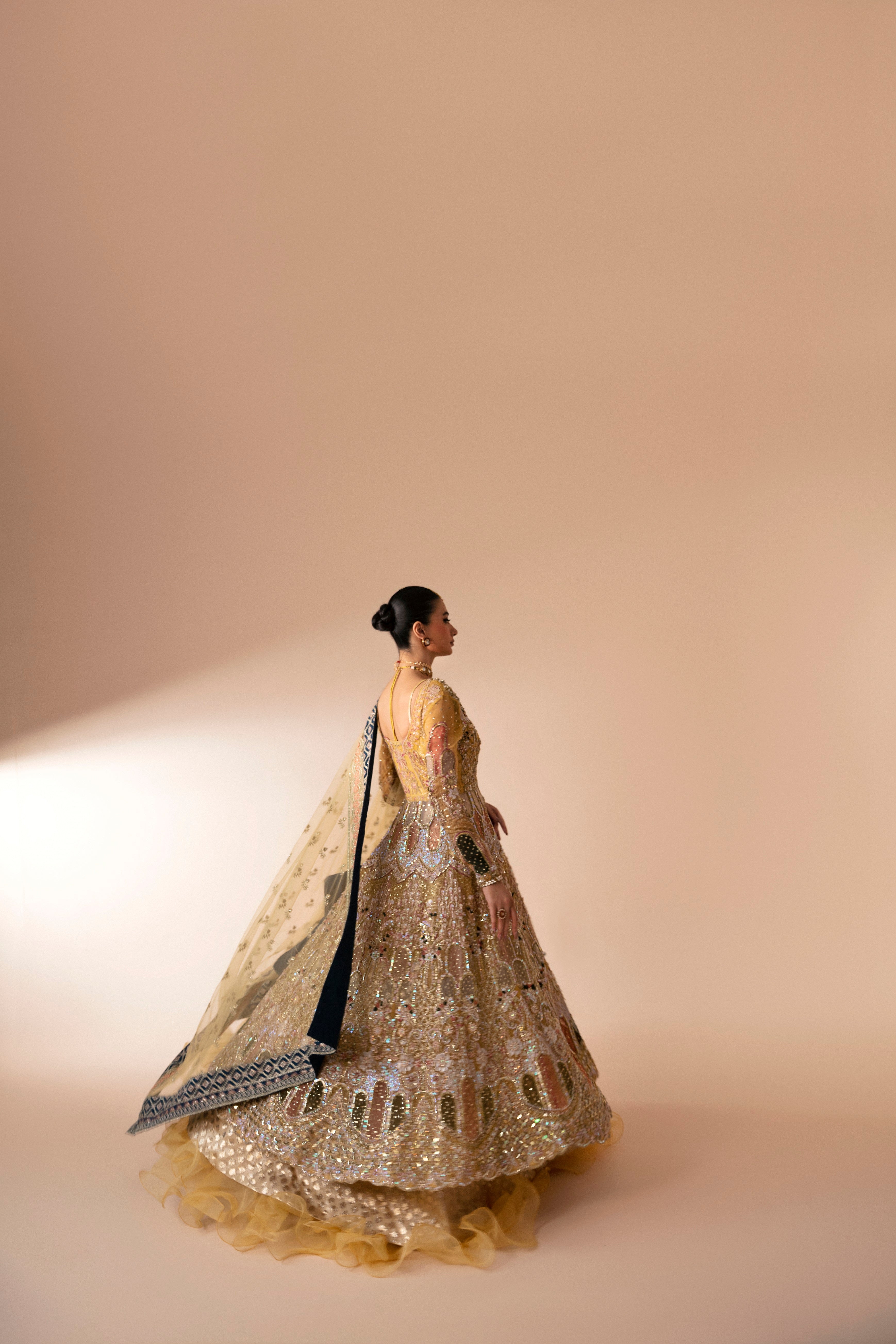 Pakistani Amber Hand-Embellished Net Lehenga (3-Piece) - Image 2