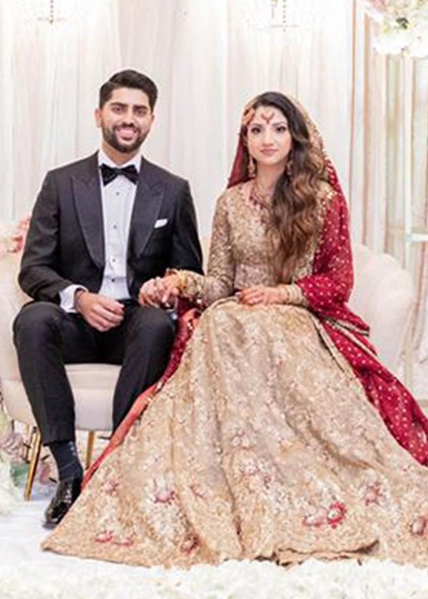 Antique Gold Embellished Net Bridal Lehenga (3-Piece) - Image 5