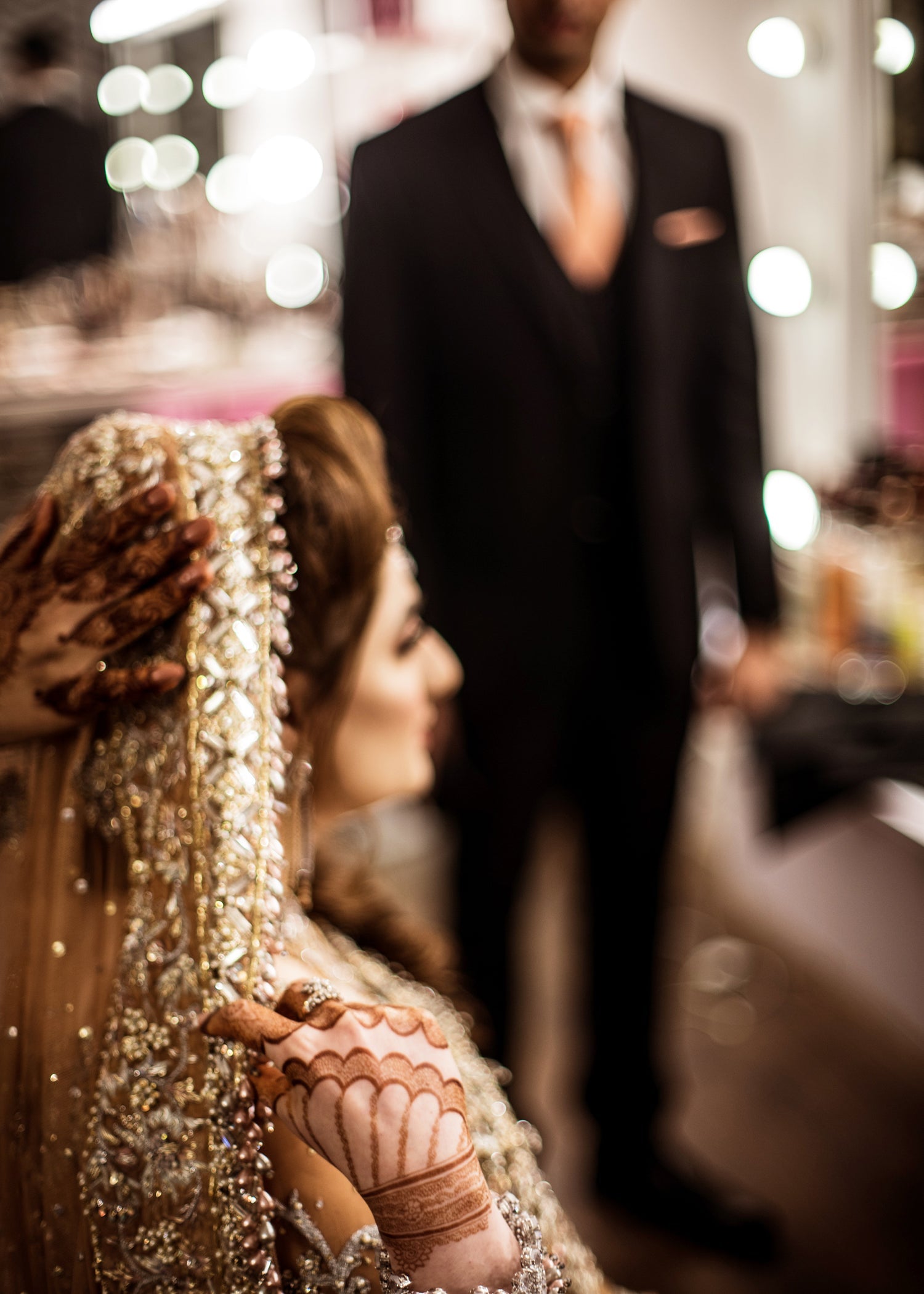 Pakistani Champagne Gold Embellished Net Bridal Lehenga (3-Piece) - Image 2