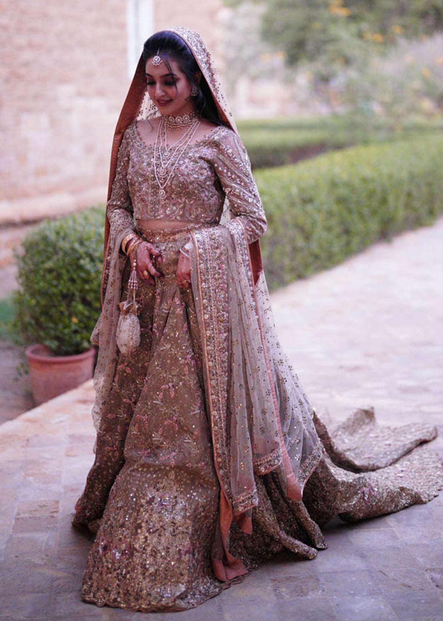 Pakistani Antique Gold Embroidered Net Bridal Lehenga (3-Piece) - Image 7