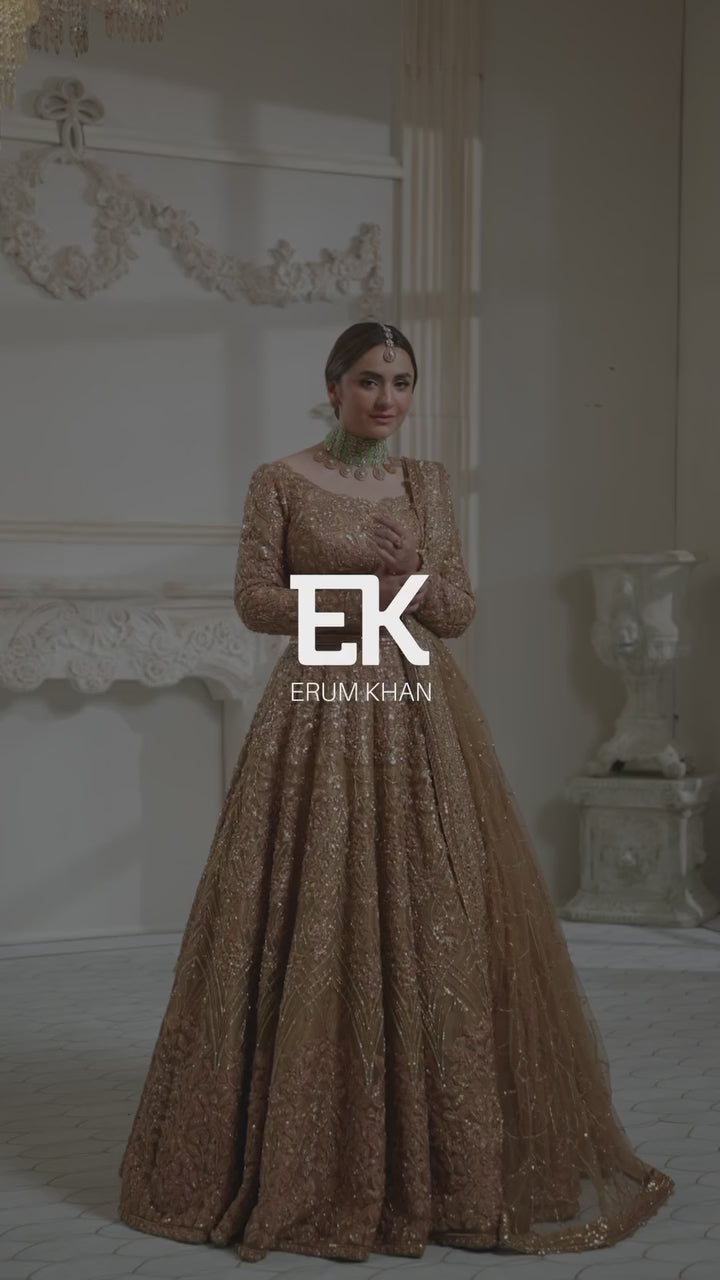 Champagne Gold Embellished Organza Bridal Lehenga Choli (3-Piece) - Image 11