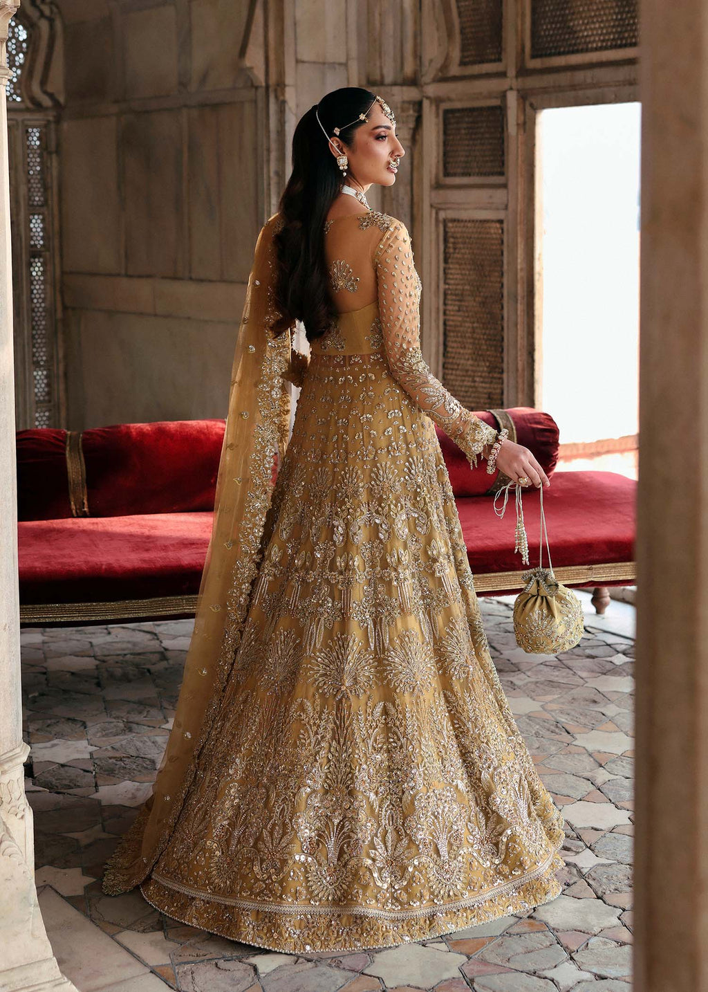Gold Hand-Embellished Net & Organza Bridal Lehenga (3-Piece) - Image 3