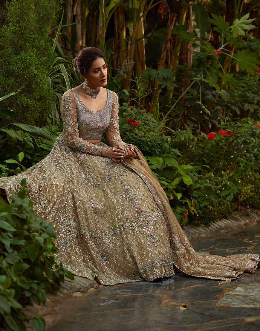 Silver Resham Embroidered Organza Lehenga (3-Piece) - Image 2