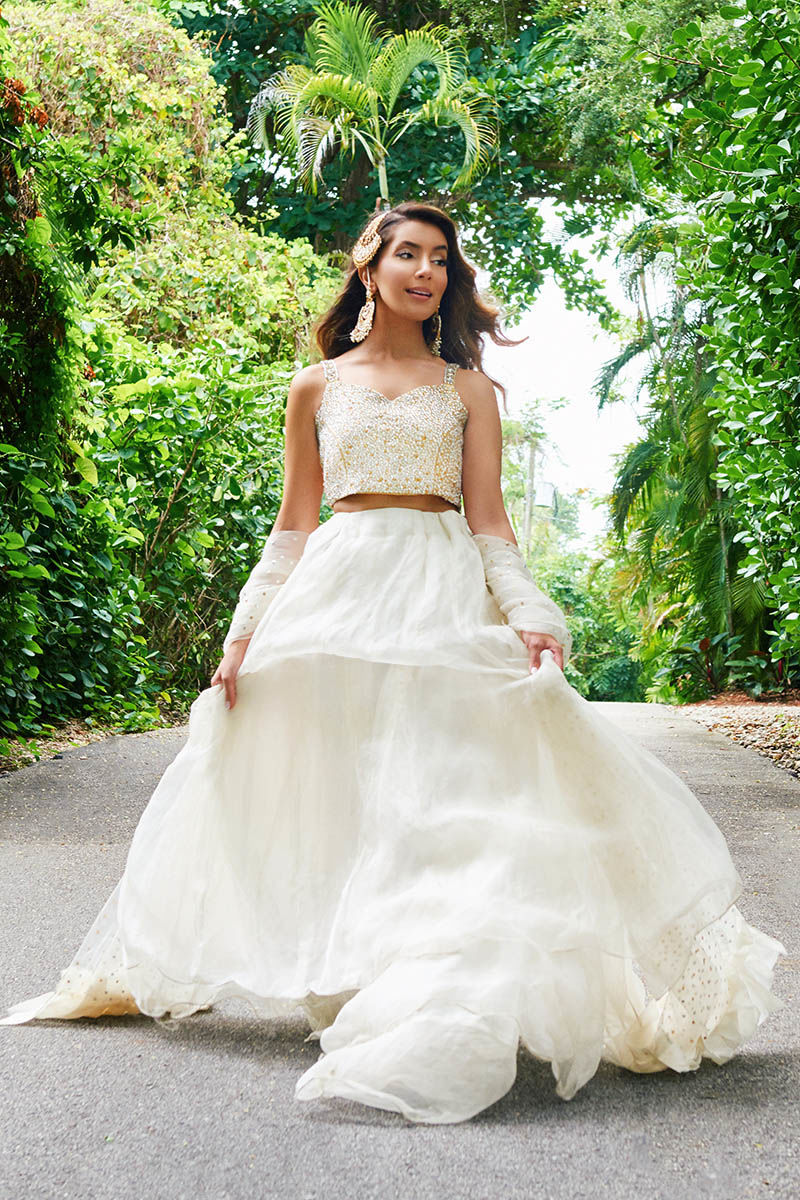 Pakistani Metallic Gold Swarovski Organza Lehenga (3-Piece) - Image 3